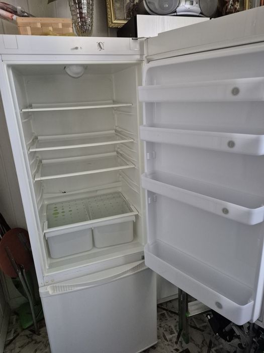 Lodówki zamrażarka.