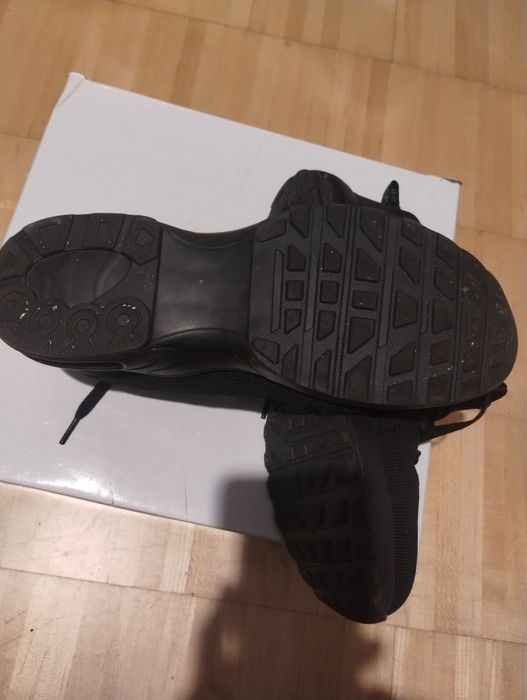 Buty damskie BHP sneakersy twarde noski