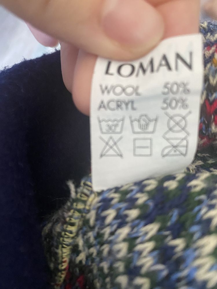 Uchata czapka wełna 50% pompon