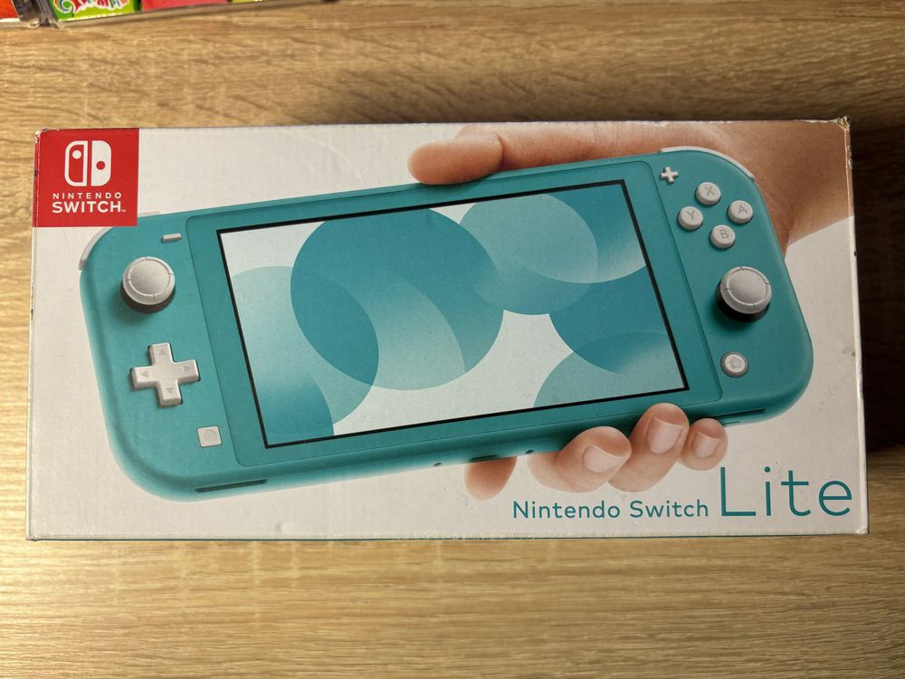 Nintendo Switch lite (обмін xbox series S)