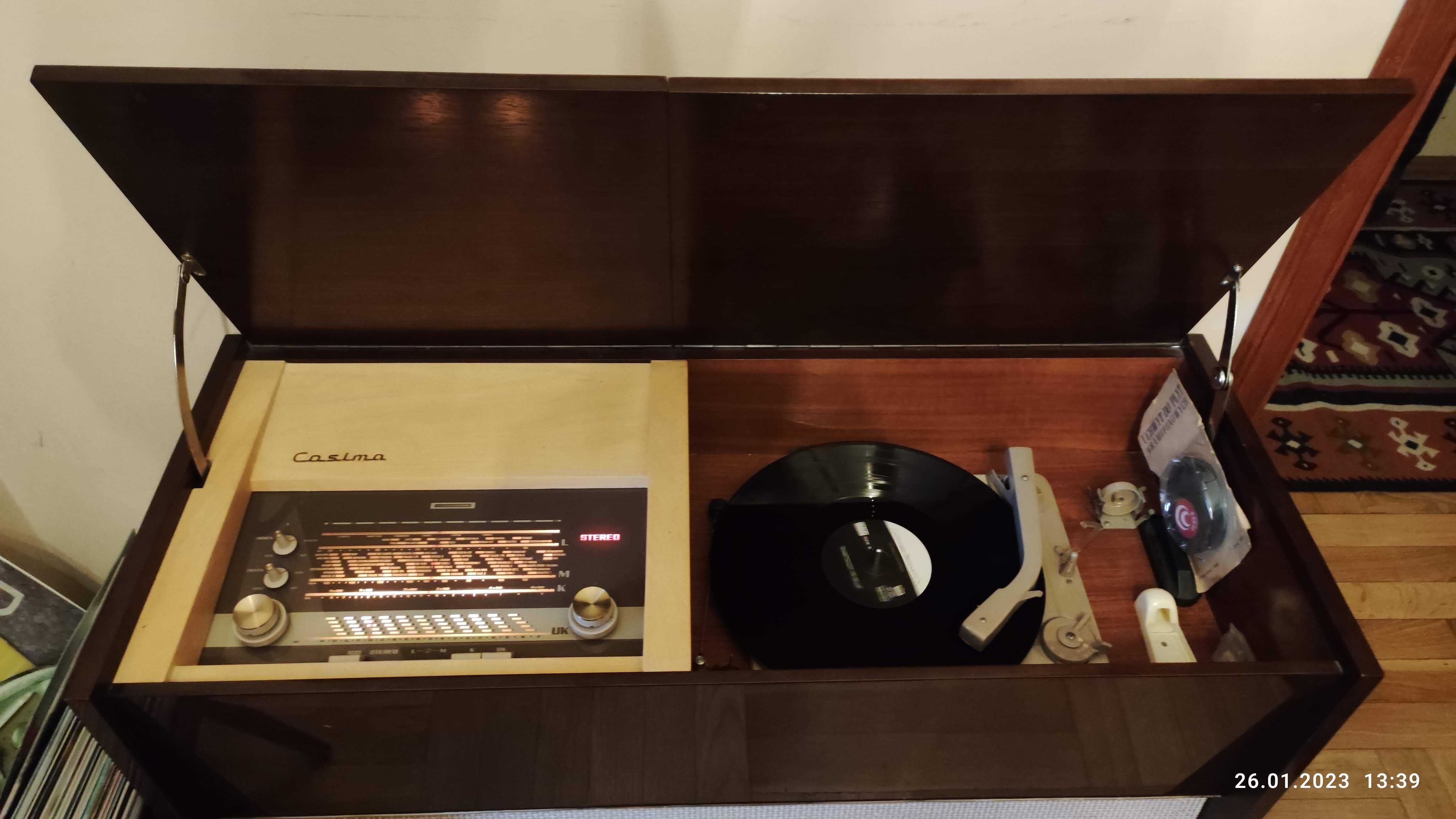 Radiola retro- radio+gramofon