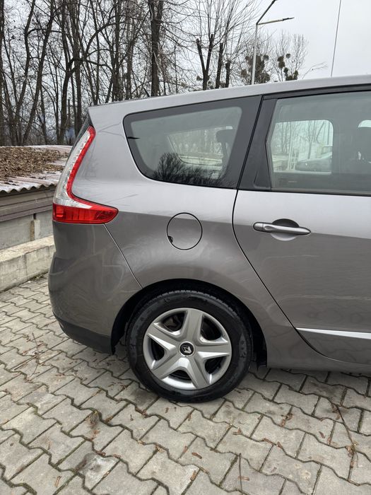Renault Grand Scenic 3