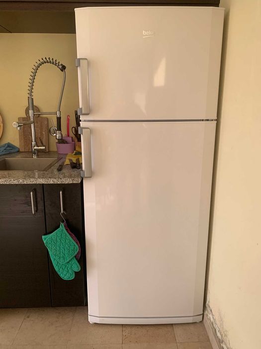 Frigorifico BEKO de 2 portas