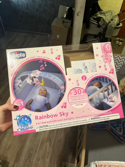 продам Мобиль на кроватку