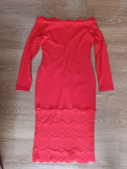 Сукні жіночі, плаття