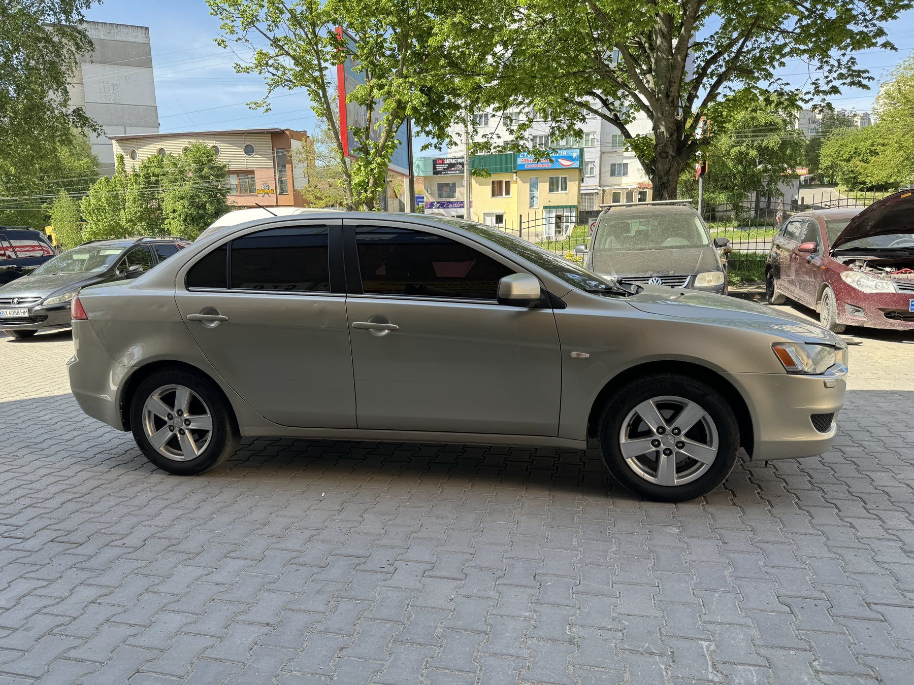 Оренда авто Mitsubishi lancer / прокат авто Хмельницький