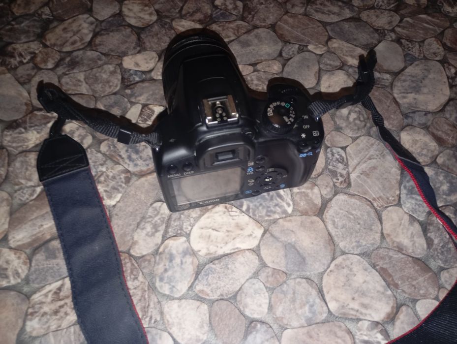 Фотоапарат Canon