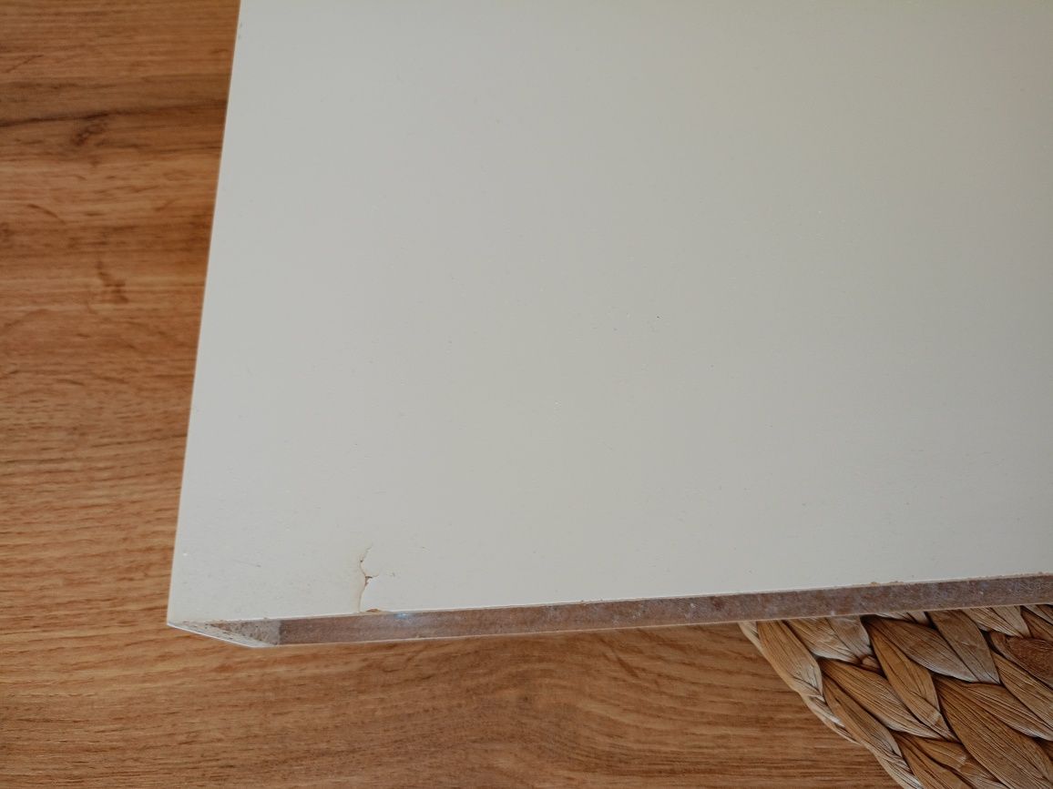 IKEA LACK kultowa półka ścienna z ukrytymi mocowaniami BIAŁA 30x26cm