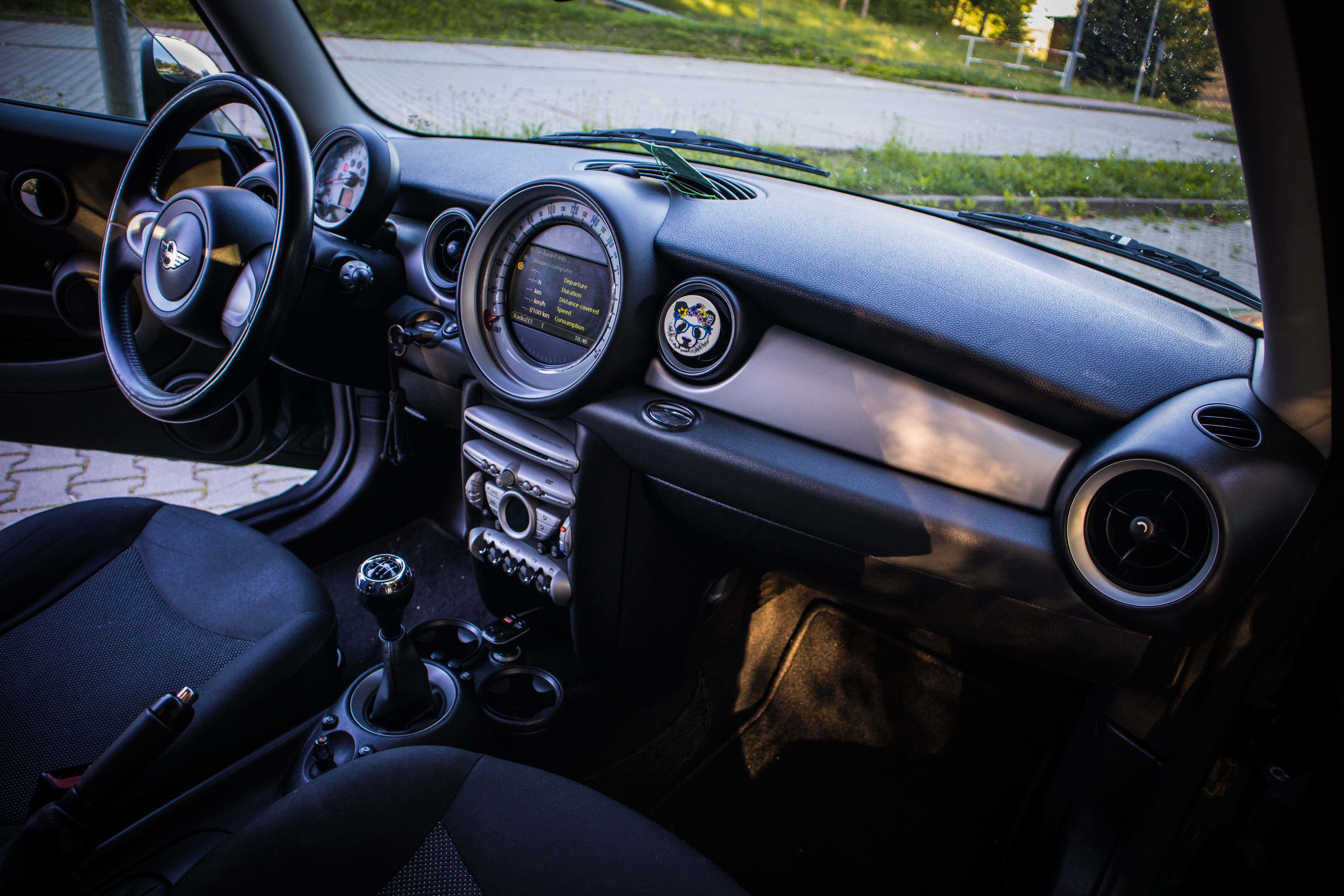 Mini One R56 2007r