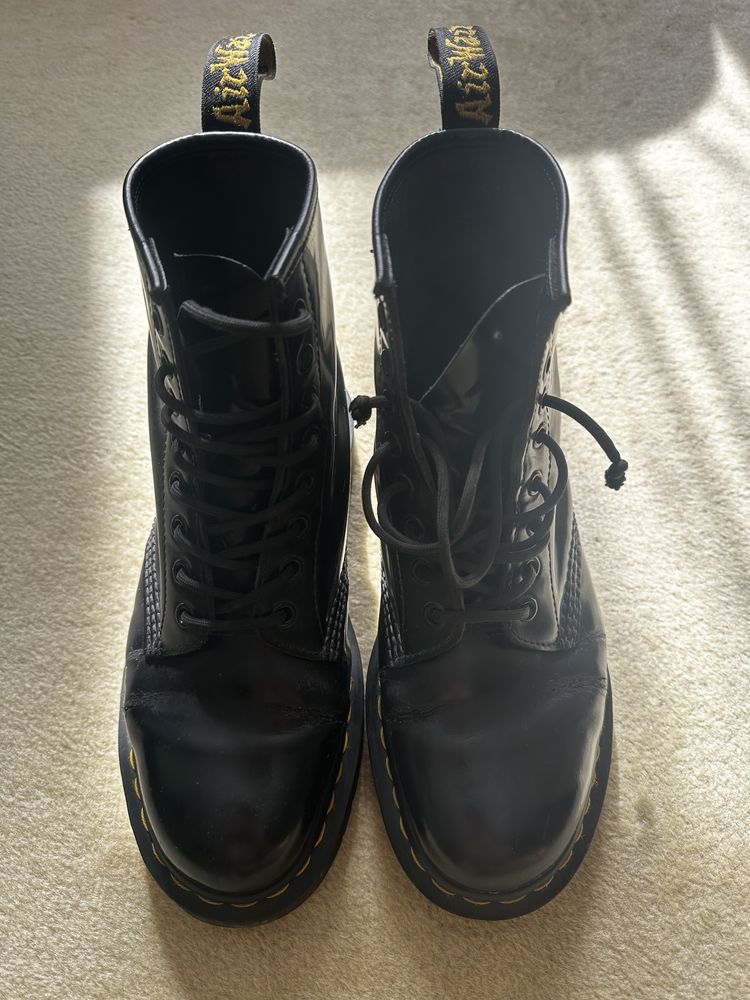 Dr Martens оригинал 39-40