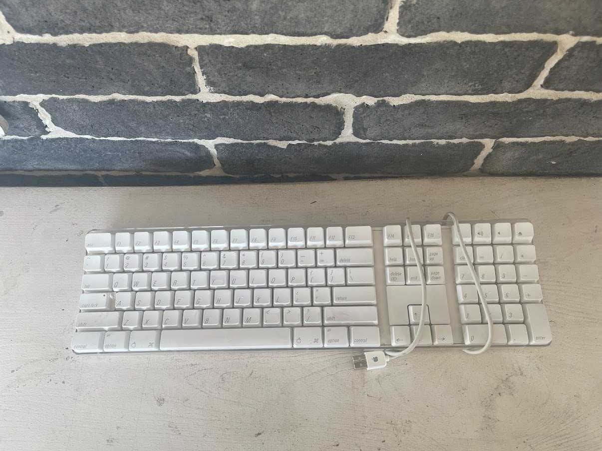 Клавіатура Apple keyboard