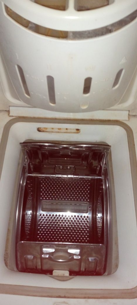 Пральна машинка, indesit