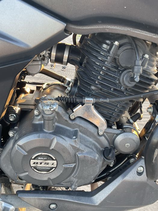 Bajaj pulsar 180(без мотору)