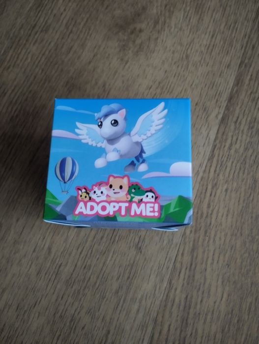 Zabawka HM McDonald's Adopt me