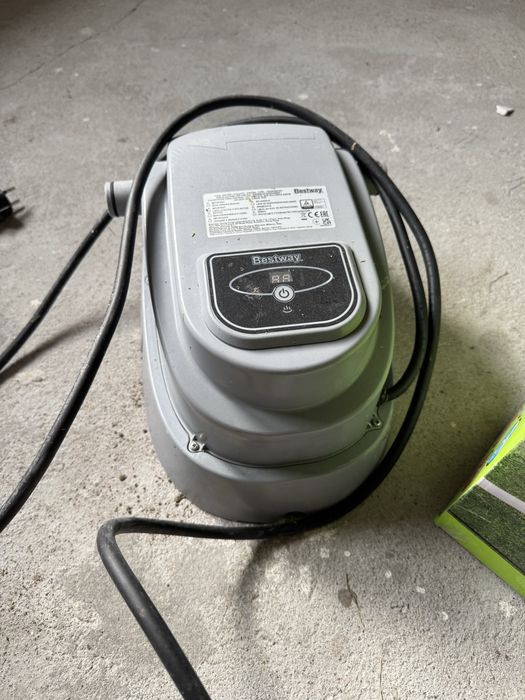 Bestway podgrzewcz 2800w