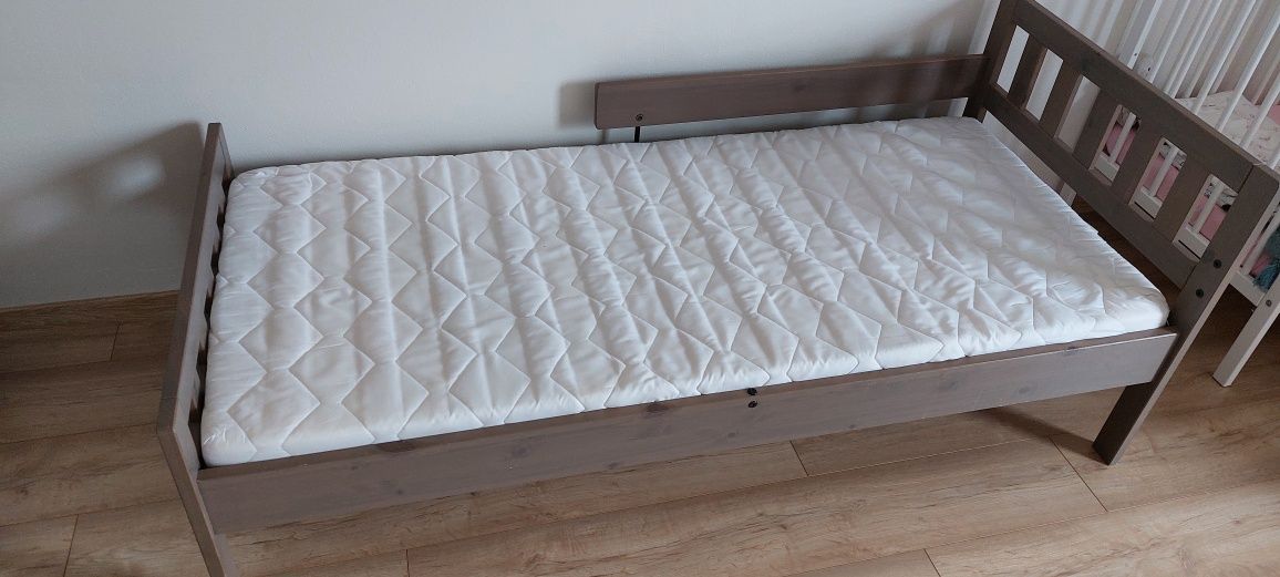 Łóżko ikea mygga 80x160 z materacem