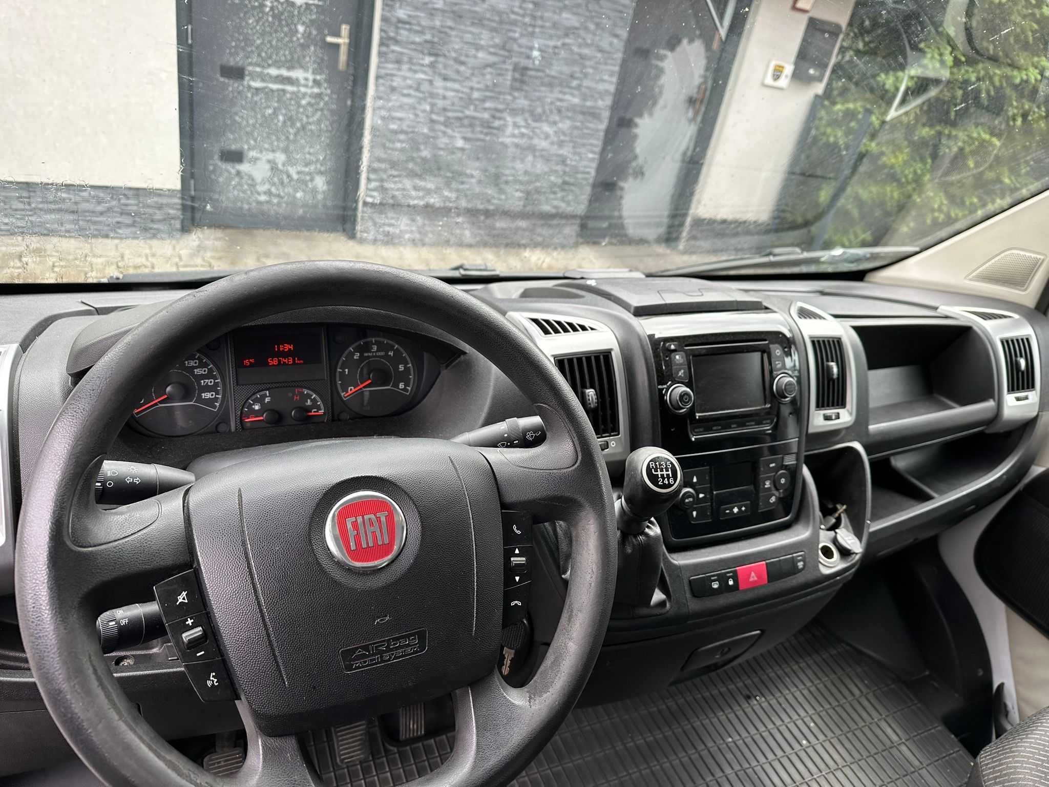 Fiat Ducato Plandeka z Windą 3.0 180km bez adblue 10EP