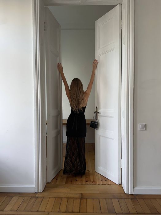 Сукня з мереживом жіноча святкова корсетна із завязками та шнурівкою