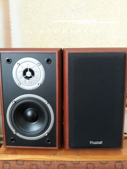 Акустичні системи MAGNAT.