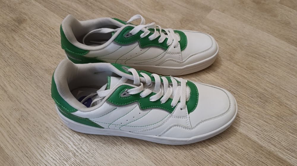 Кросівки жіночі "Zara"