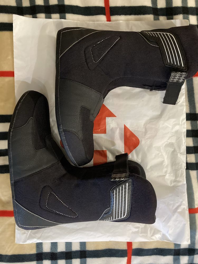 Чоботи для сноуборда Nike Zoom Force 1