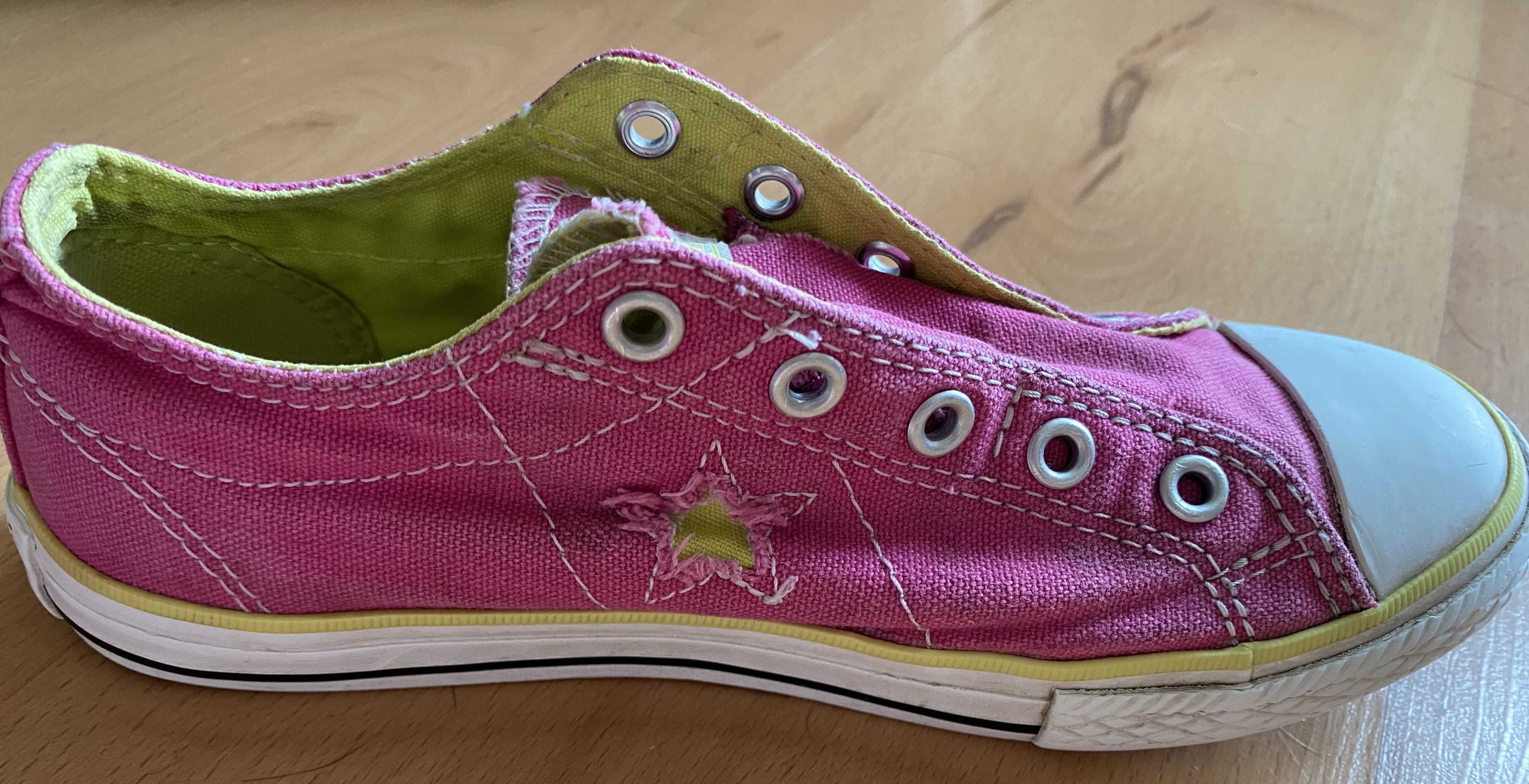 Trampki firmy CONVERSE