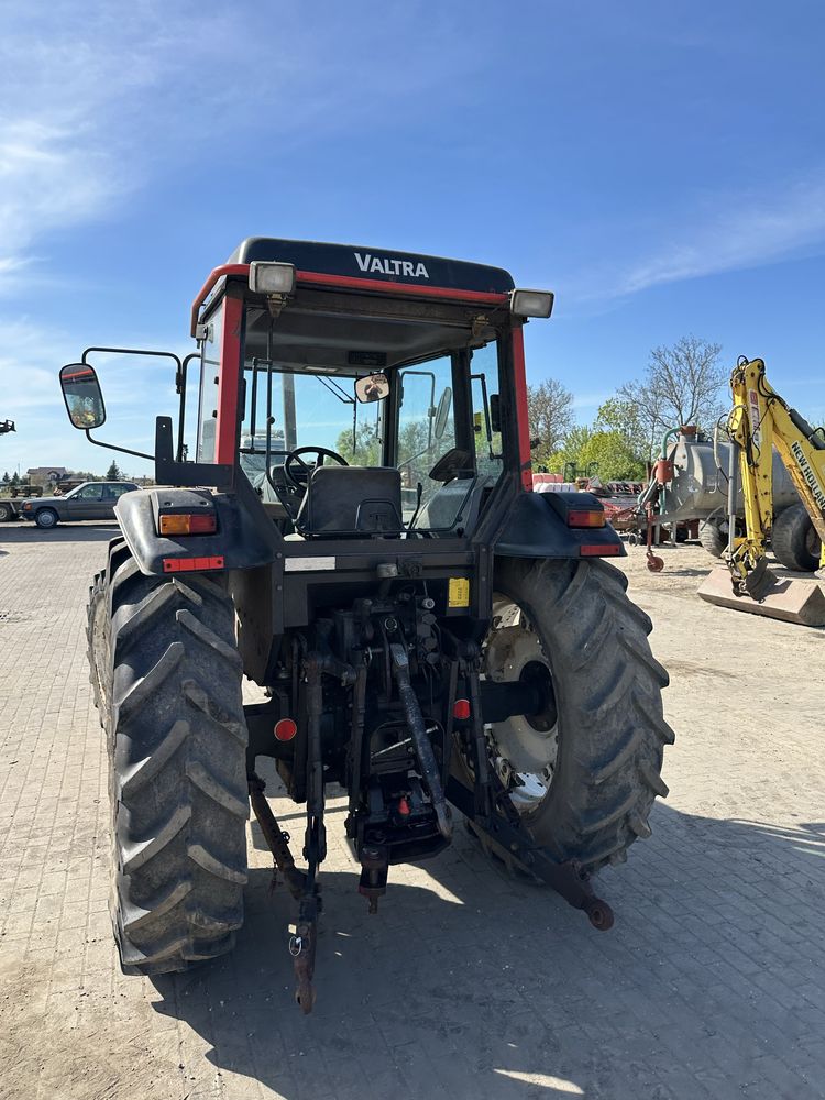 Ciągnik rolniczy Valtra Valmet 800 tylko 2500 mth !!