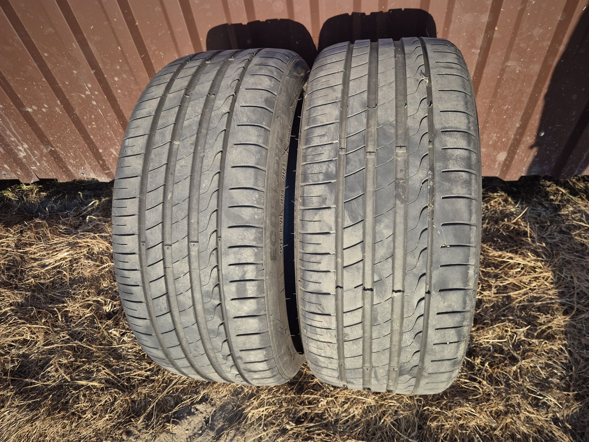 Opony 225x40x18r Imperial Ecosport 2