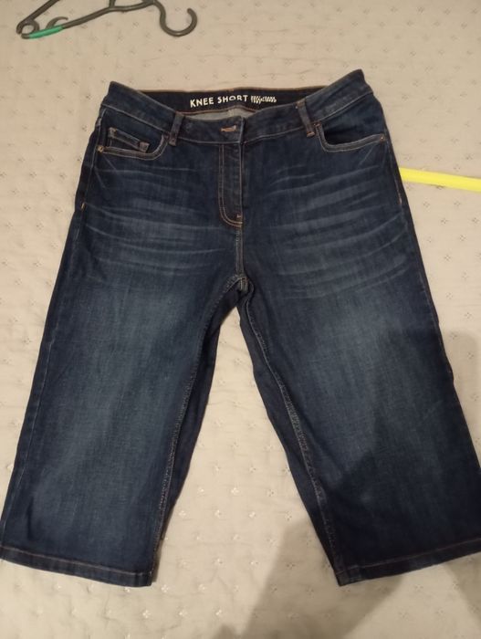 Rybaczki bermudy jeansowe Next 42