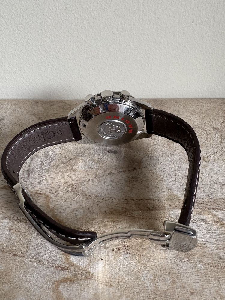 Omega Speedmaster Racing