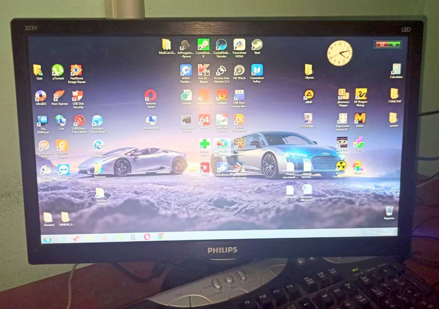 Монітор PHILIPS 203V5LSB26/10, 19.5"