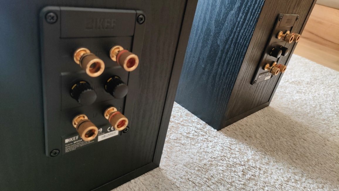 Głośniki kolumny KEF Q300