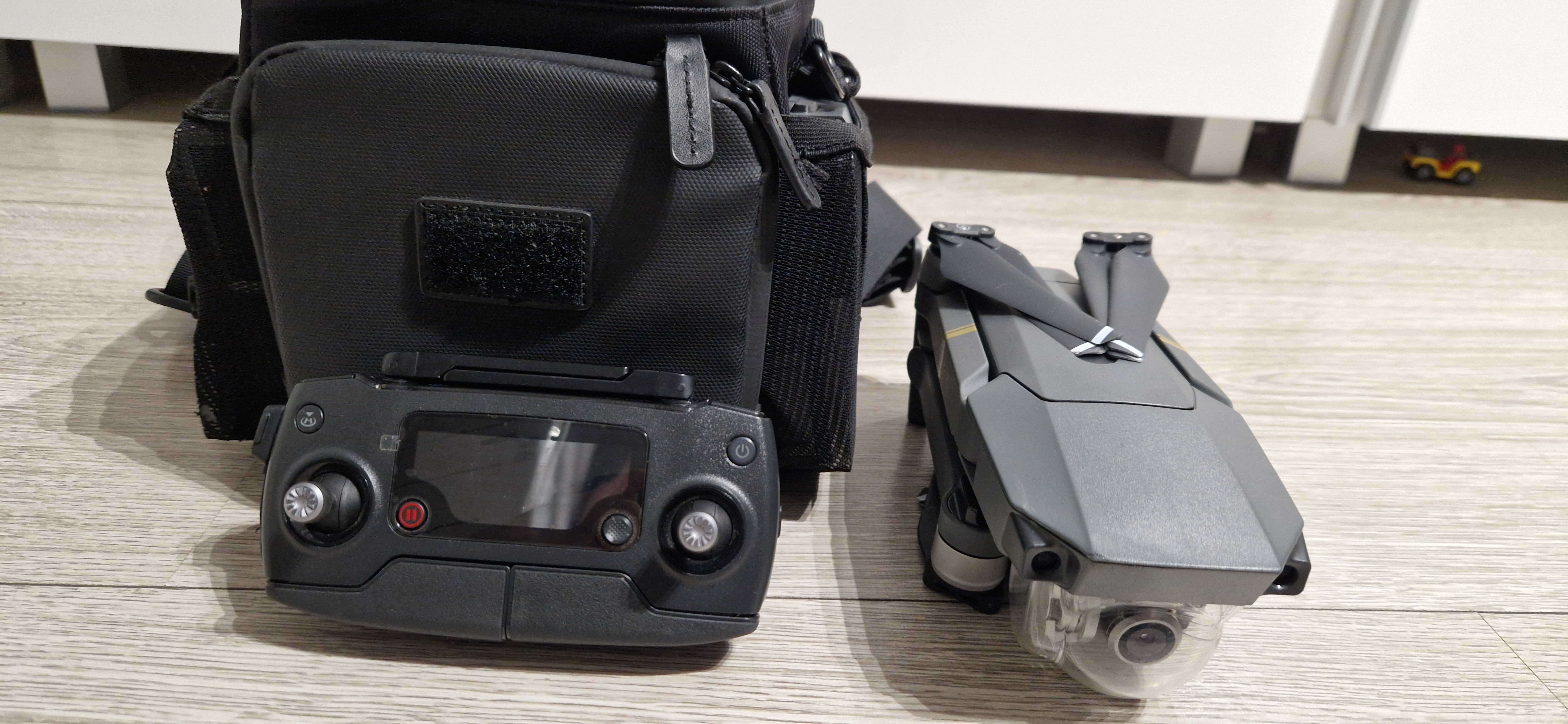 Dron DJI Mavic Pro + torba DJI + 3 baterie