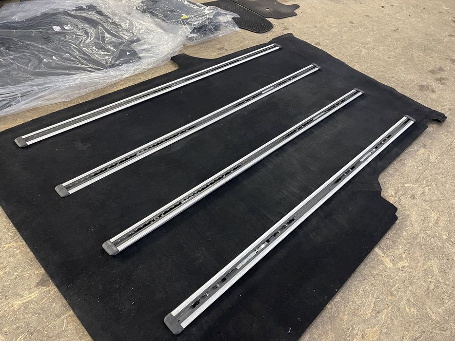 Підлога рельси кріплення пол салон віто Mercedes Vito w447 V-Class