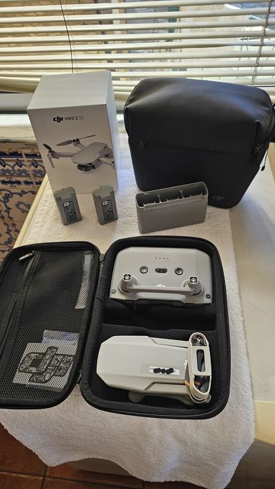 Dji Mini 2 SE Fly More Combo + Care Refresh