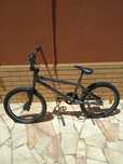 Bicicleta bmx usada