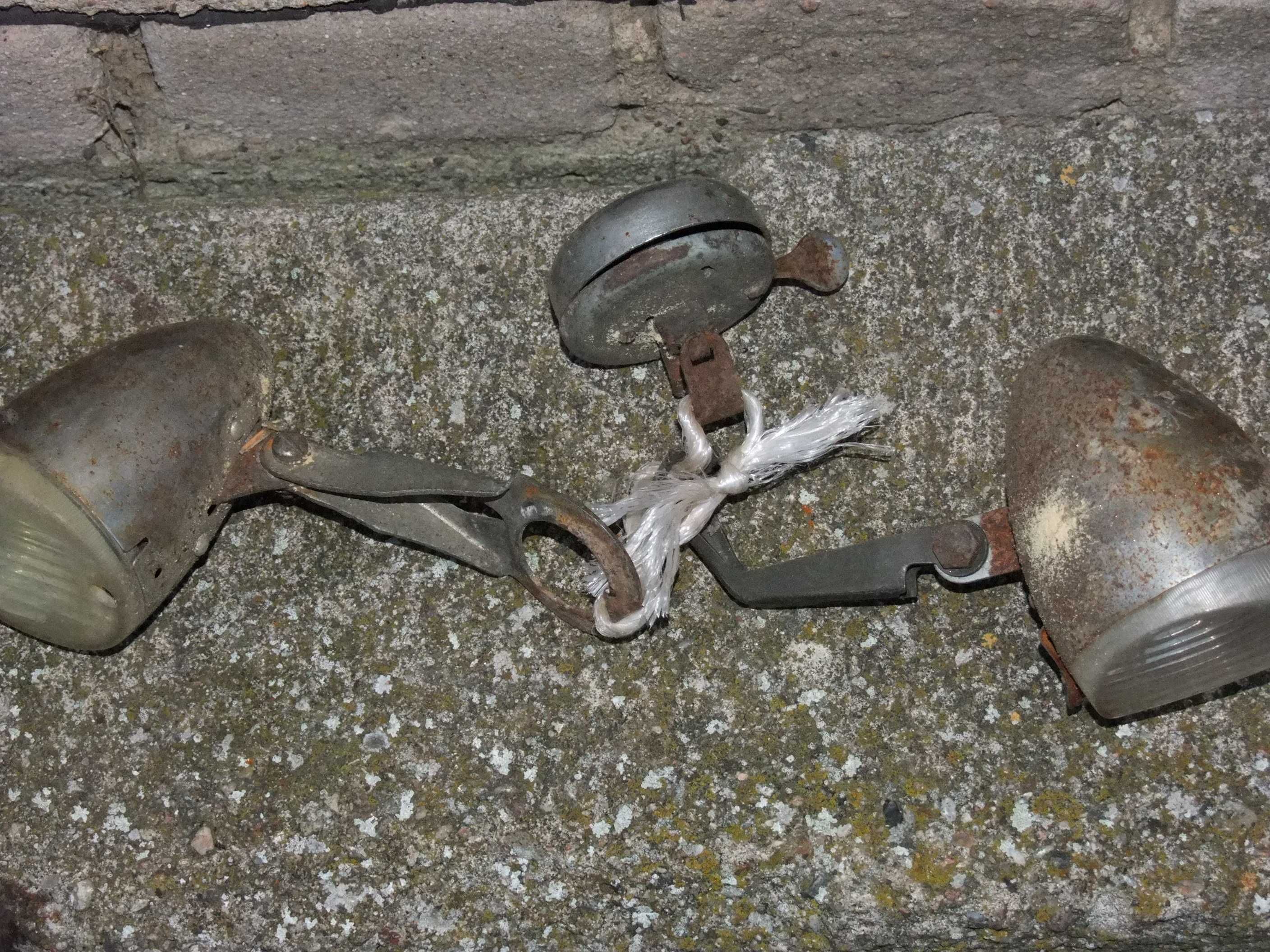 Stare lampy rowerowe