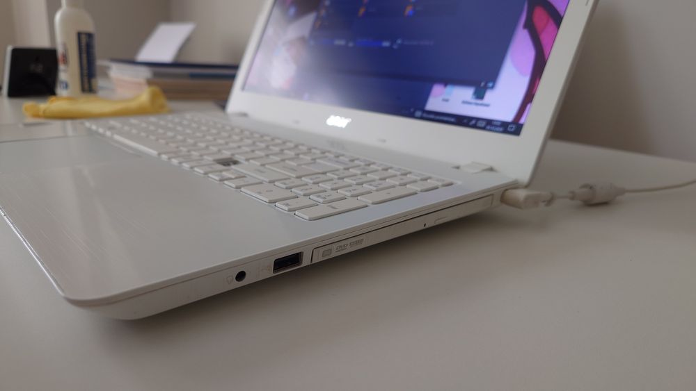 Laptop Acer Aspire F5-573G i5 SSD+HDD, NVIDIA MX940 2GB, WIN10