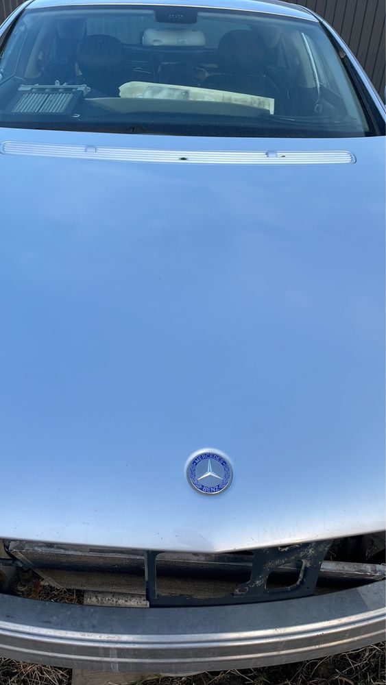 Капот cls 219 w219