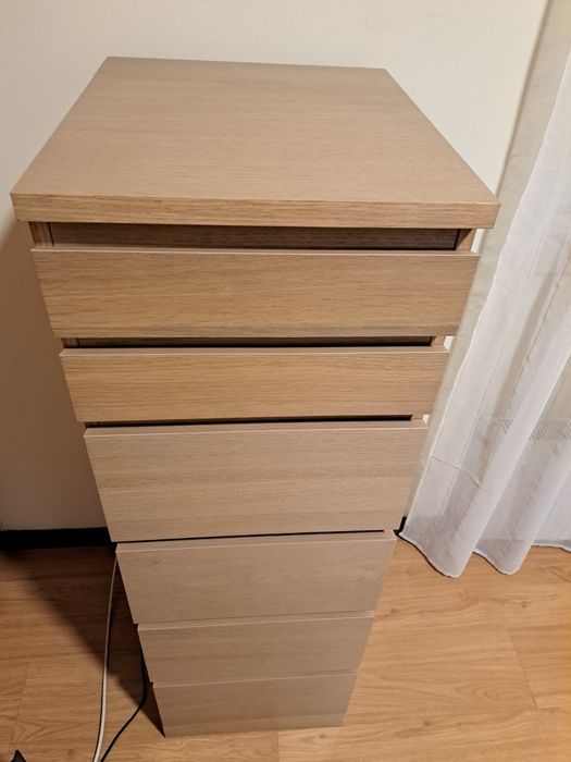 Cómoda c/ 6 gavetas, e vidro espelhado 40x123 cm