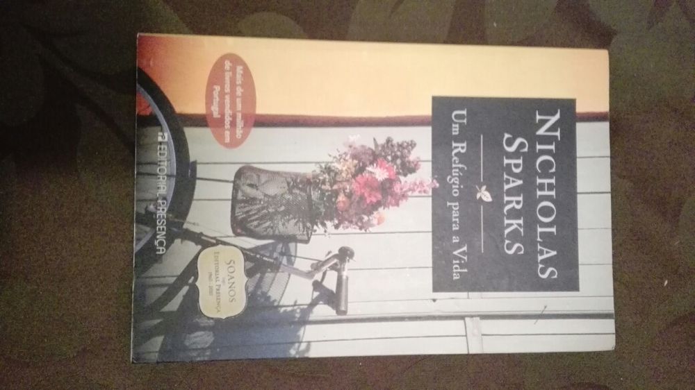 Nicholas Sparks