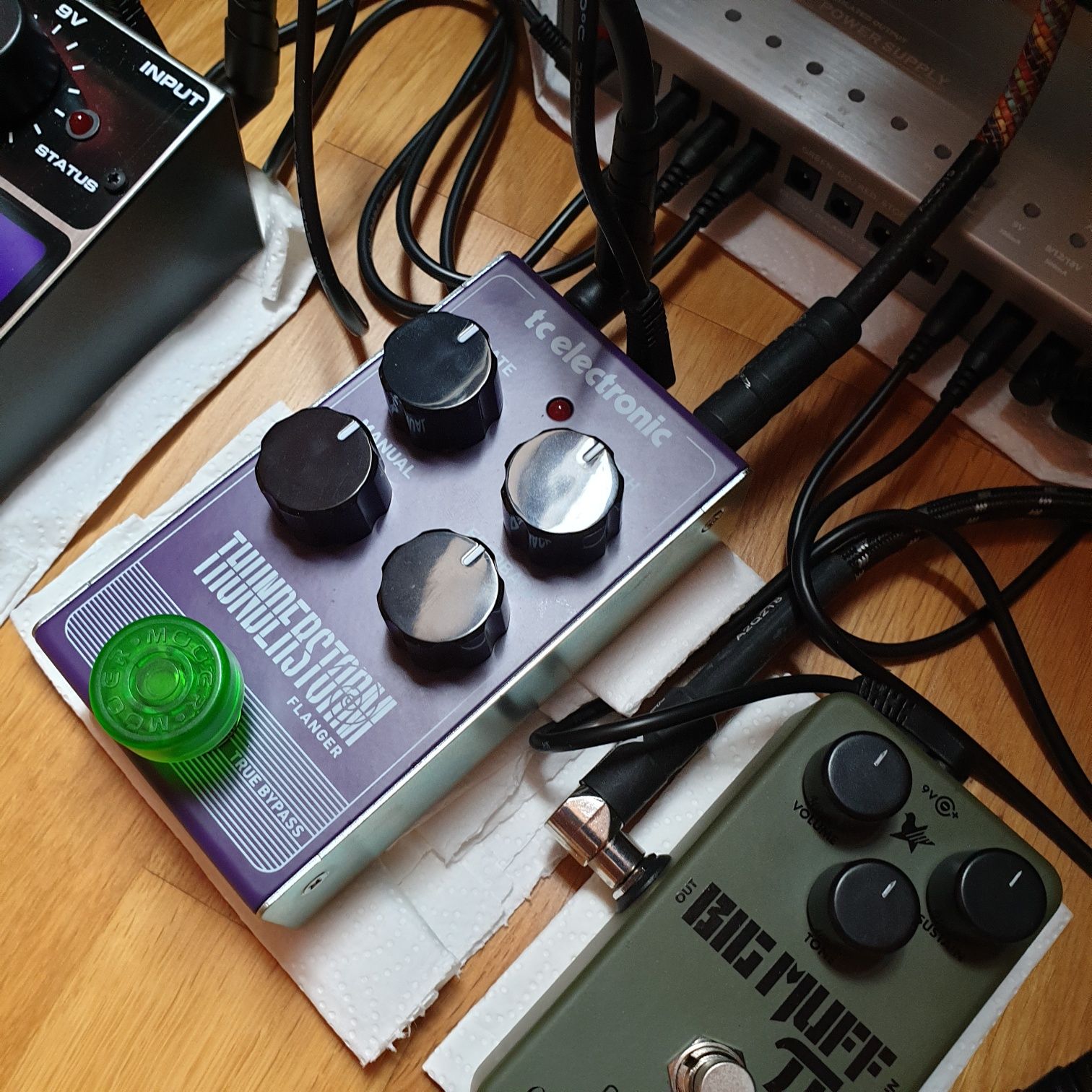 Electro Harmonix Green Russian Big Muff Fuzz