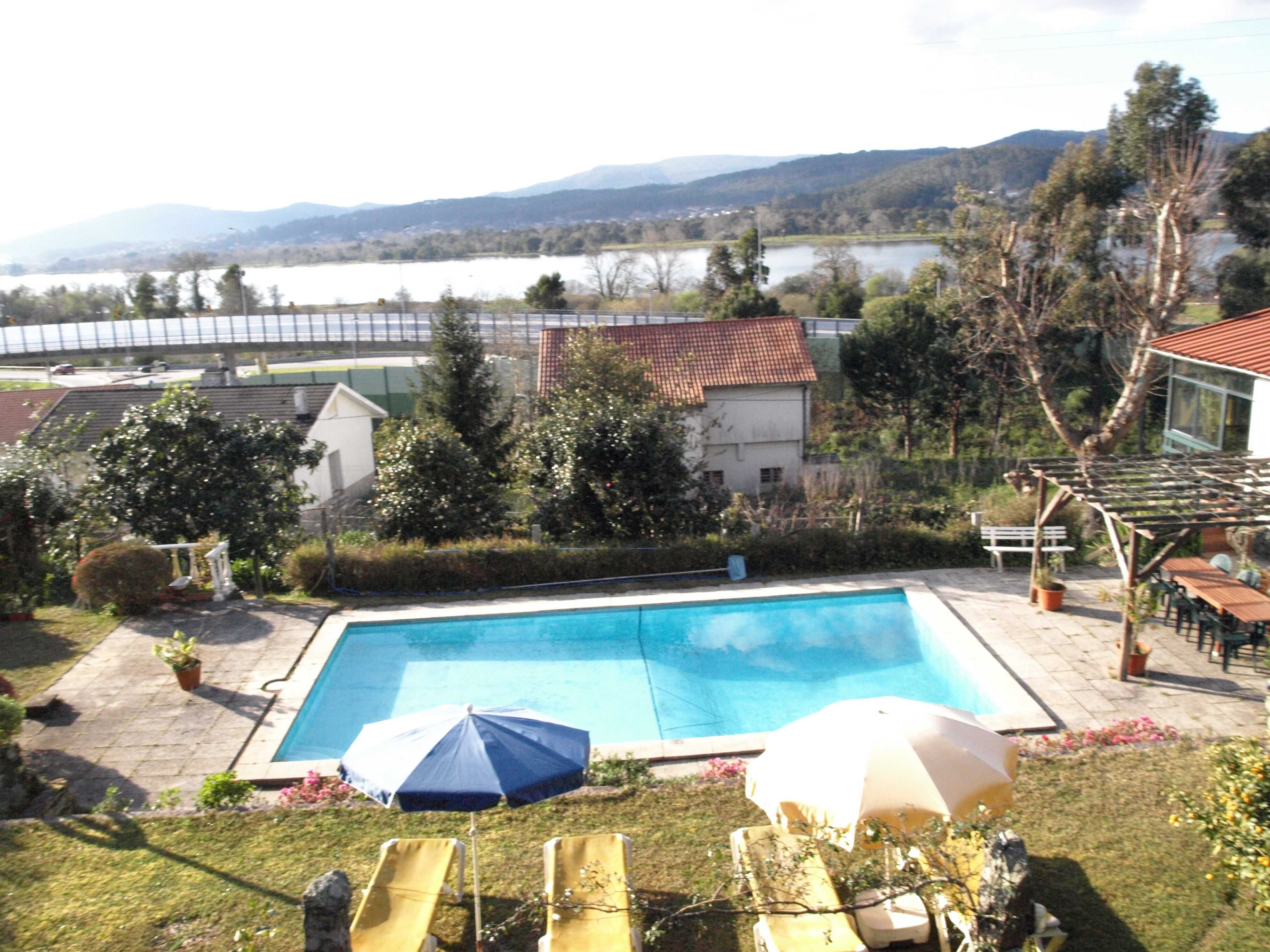 VNC13 V4piscina,amplo exterior linda vista panorâmica Rio Minho/Galiza