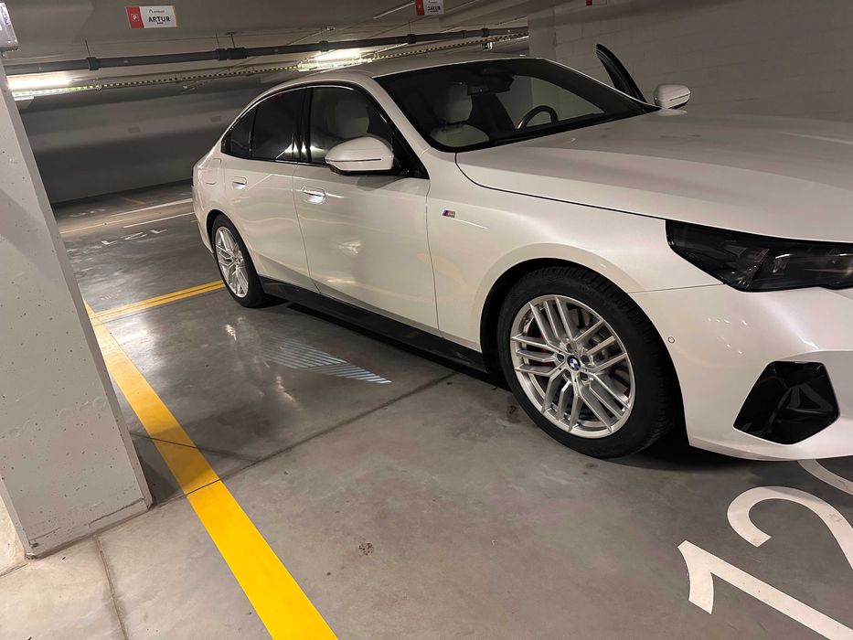 BMW 19” Triple Spoke 933 Refined Silver – felgi OEM – nowe / komplet