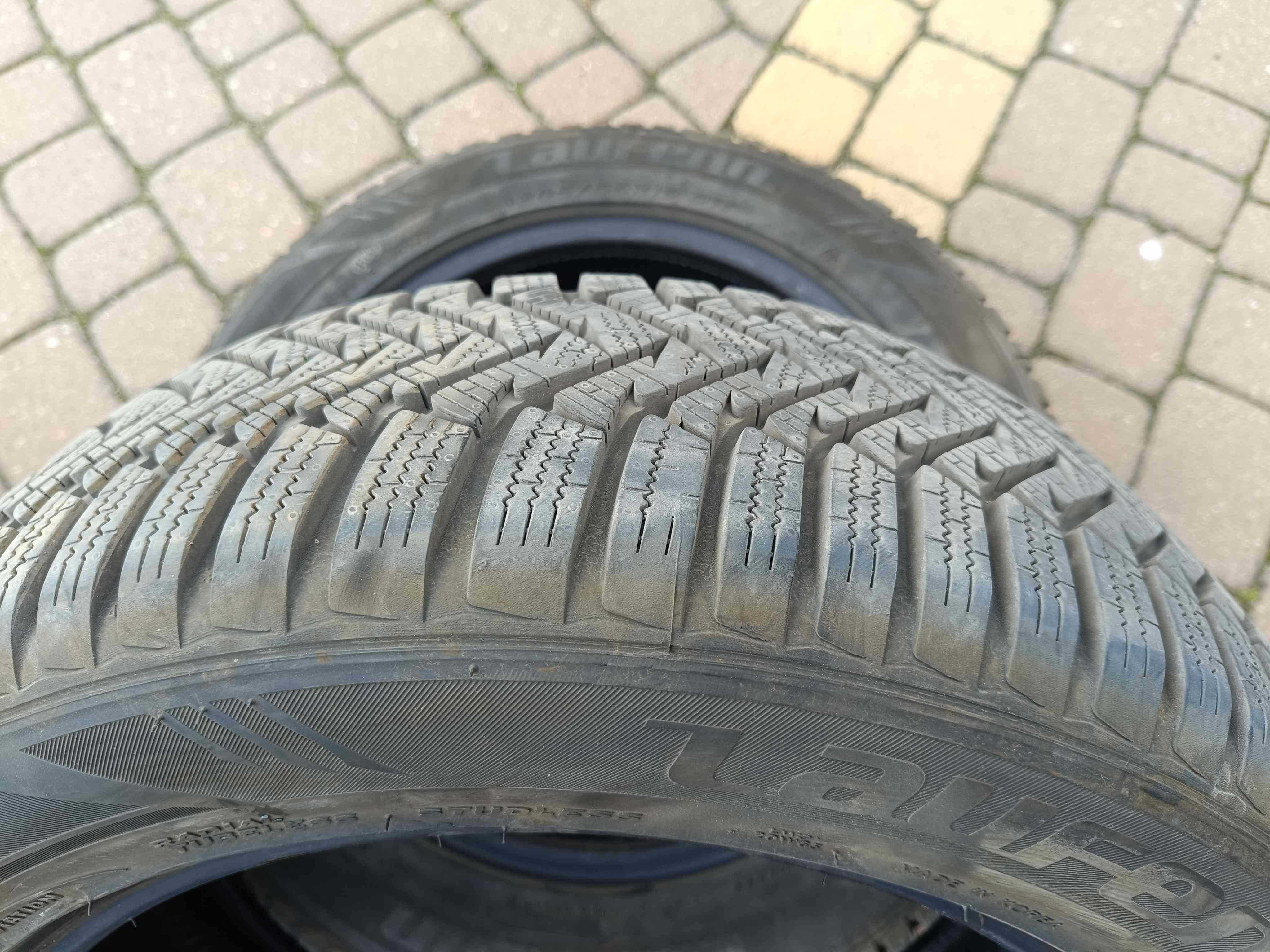 Opony zimowe 205/55 R16 z 2024 roku - jak nowe.
