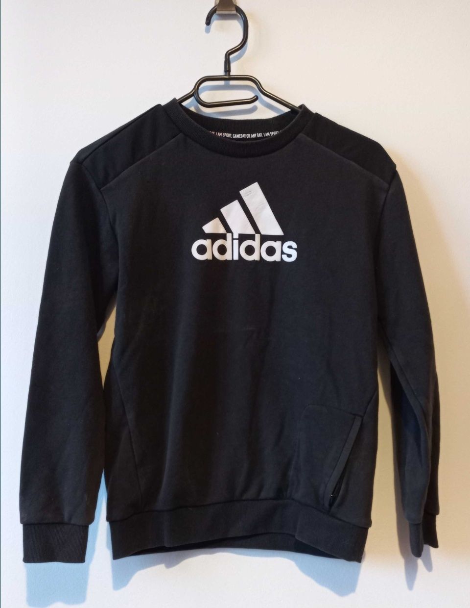 Czarna bluza Adidas dla chłopca