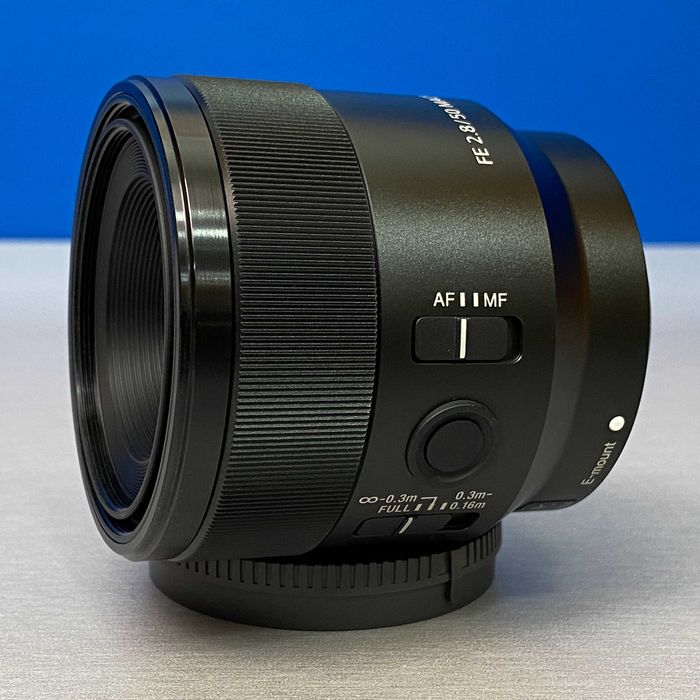 Sony FE 50mm f/2.8 Macro