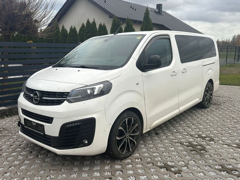 Opel Zafira 2.0 d 177KM Long/ Full Opcja/ Skora/ Panorama/ Kamery/uszk silnik z DE
