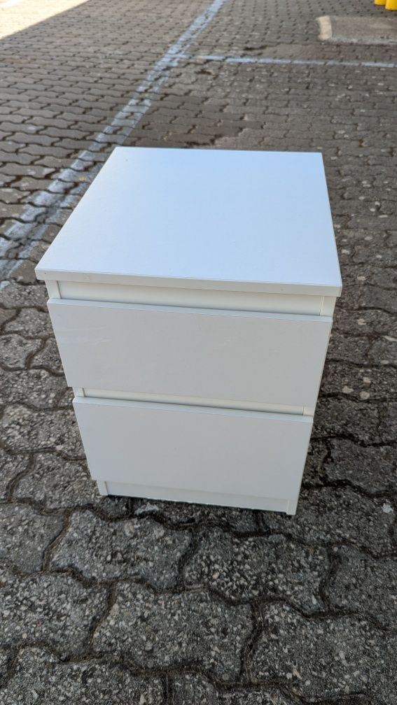 Mesa de cabeceira Malm(IKEA)