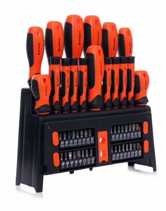 Zestaw śrubokrętów i bitów z magnetyzerem KD10950